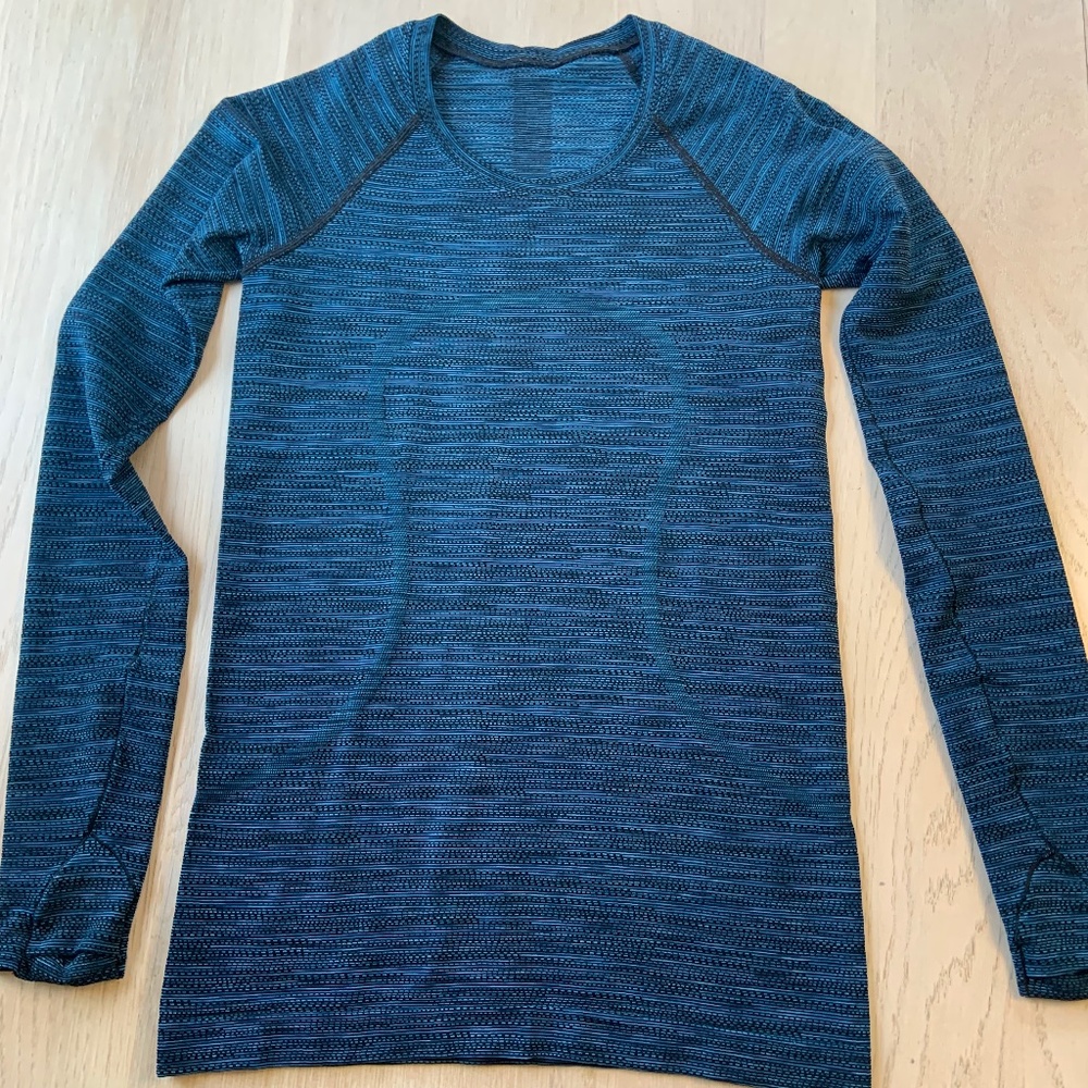 Swiftly speed long sleeve